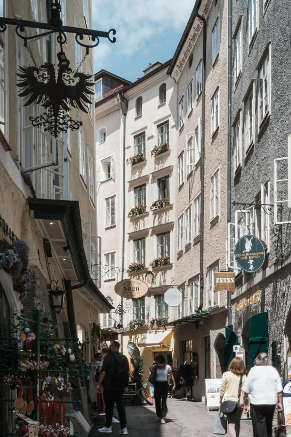 Altstadt-App. Domblick! Salzburg Buitenkant foto